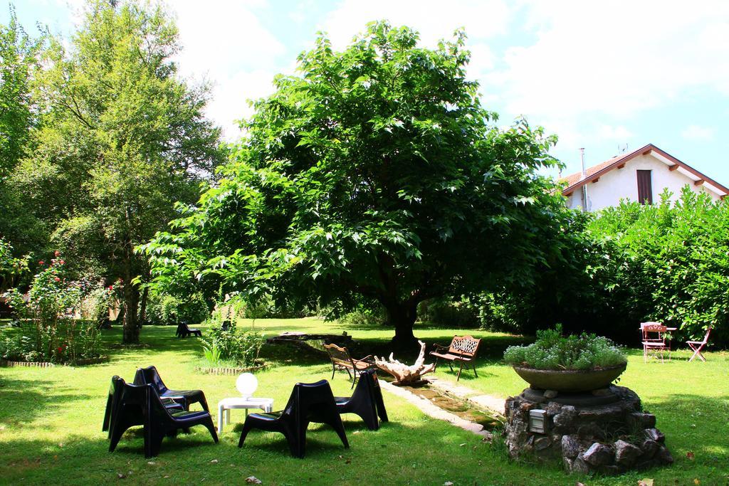 Logis Hotel Restaurant Le Castel Fleuri Saint-Jean-en-Royans Exteriér fotografie